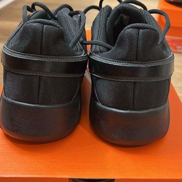 2 Nike Legend shoes bundle - Picture 3 of 13